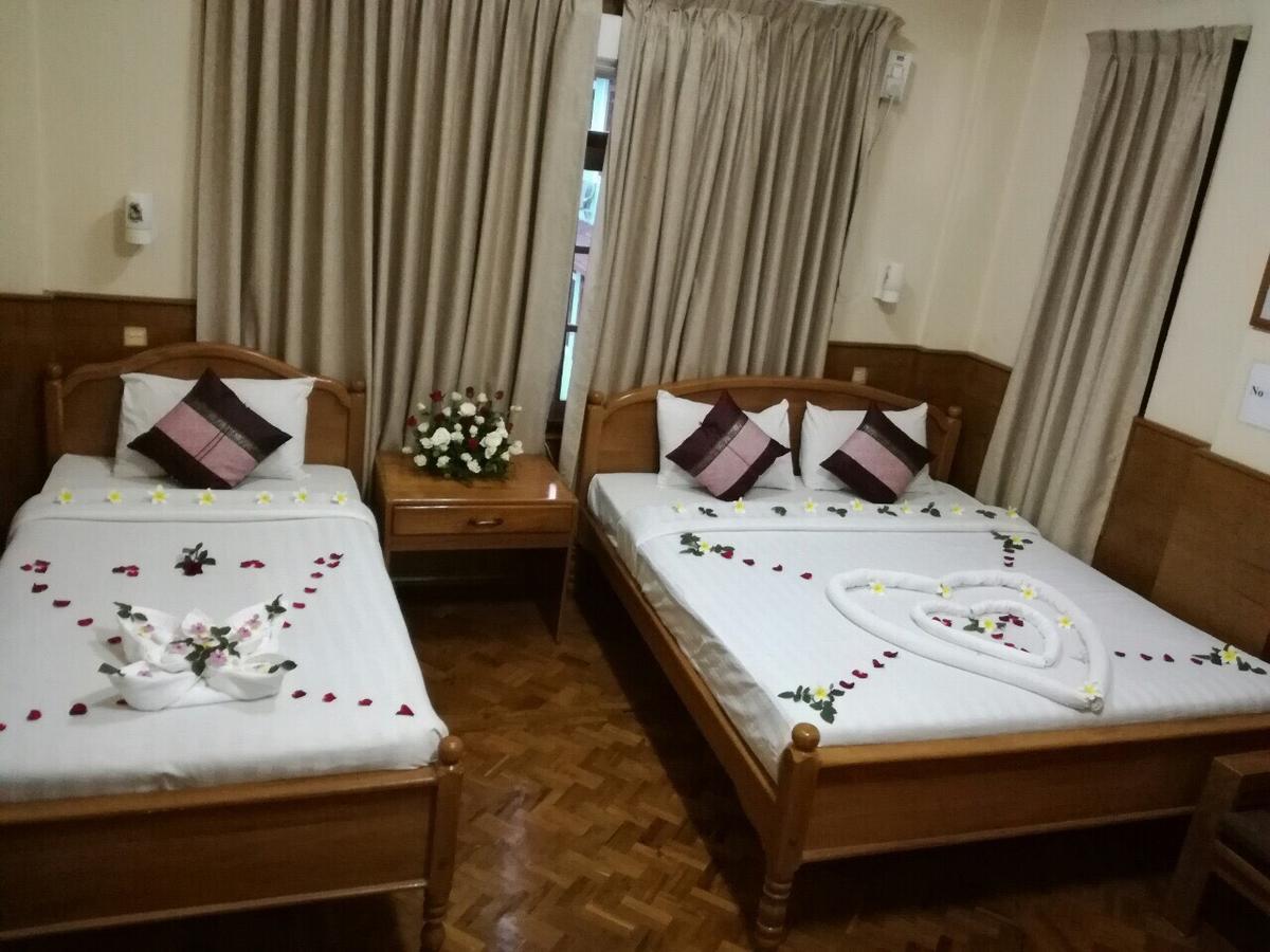 Gold Star Hotel Nyaung Shwe Exterior photo